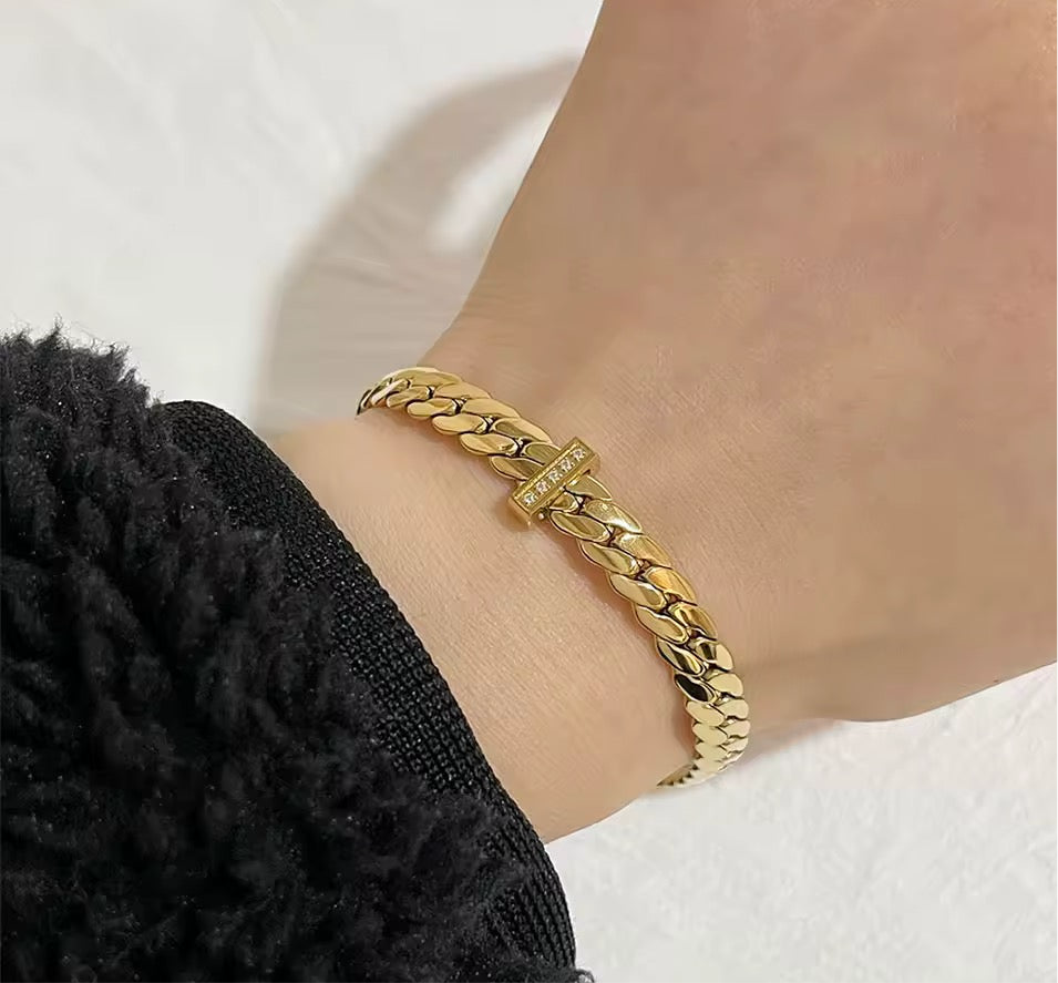 Twist vintage armbånd 18K gull