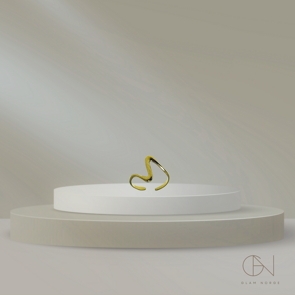 Evelyn ring 18K gull
