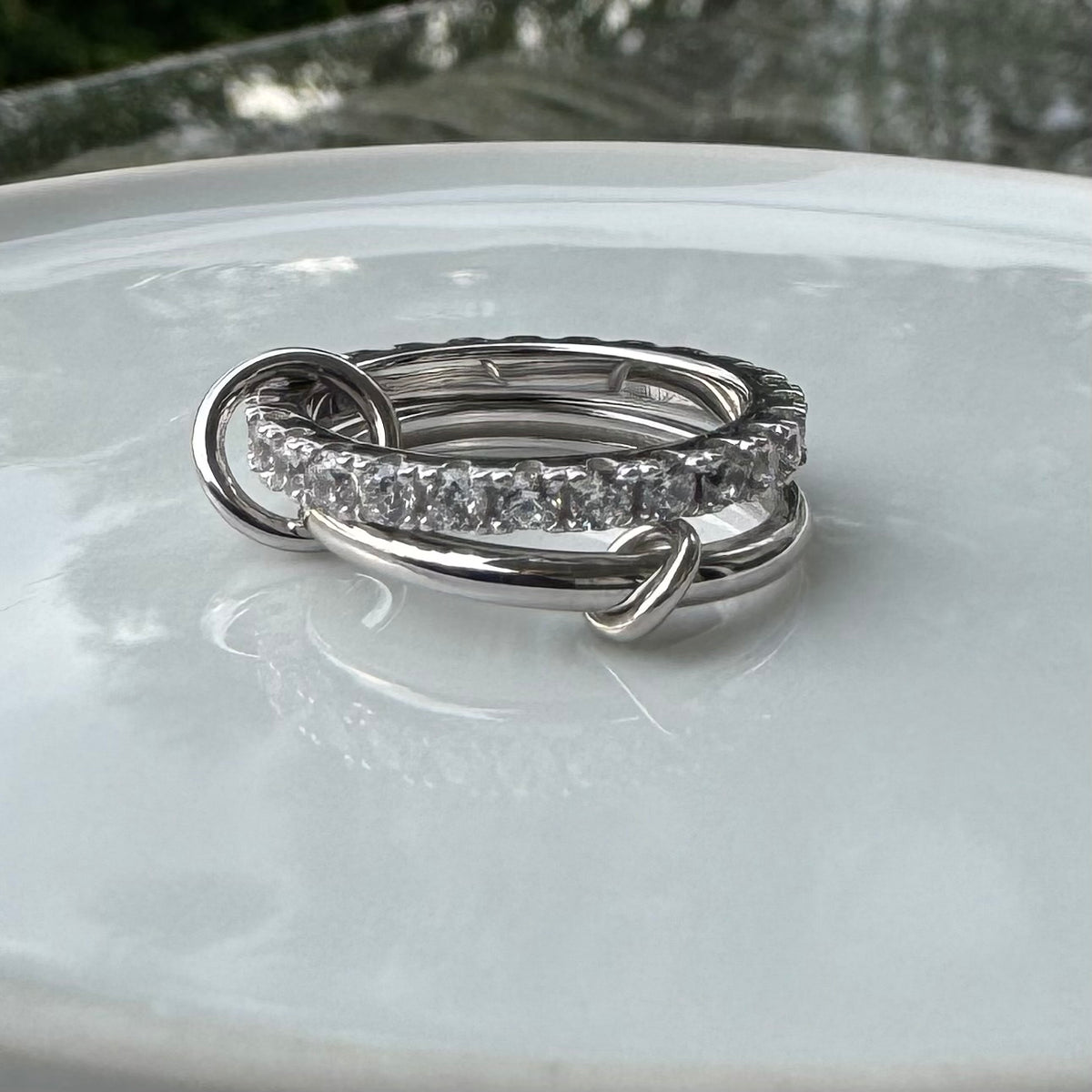 Duo Glow Sølvring – To-i-Én Design med Zirkonia