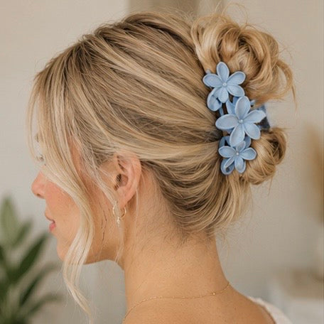 Dame med rosa Hårklype accessories 