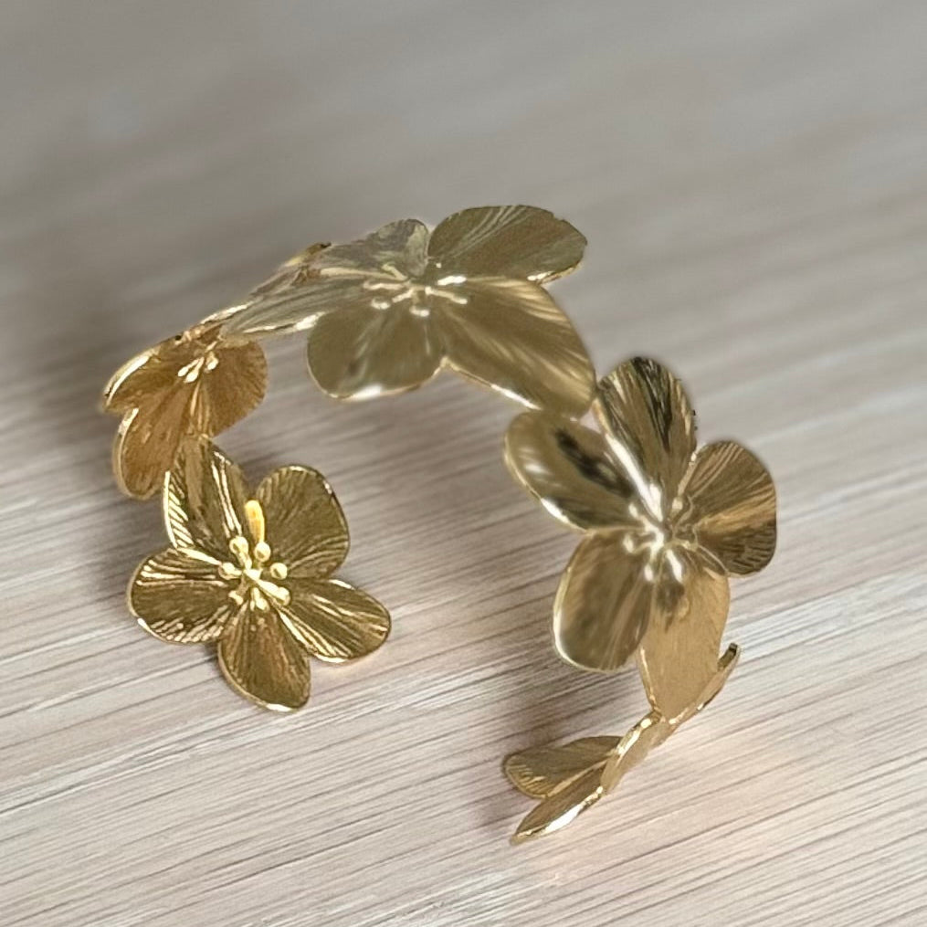Flower statement armbånd 18K gull