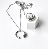 Nordisk Måne - smykkesett 18K gull