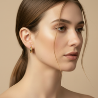Gold hoop earrings – realistisk modell
