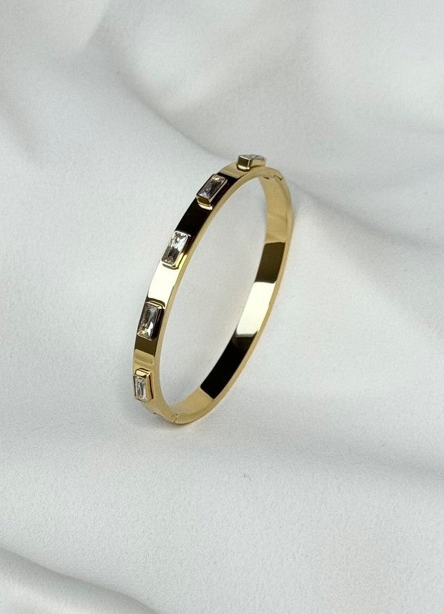 <strong>Armbånd</strong>