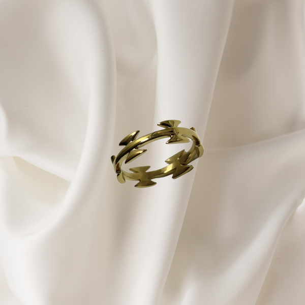 Edny ring 18K gull